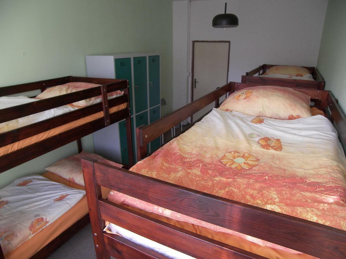 Hostel Prazacka Prag Dış mekan fotoğraf